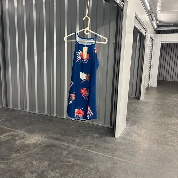 NWT CHVITY Summer Spaghetti Strap Floral Dress Lightweight Blue Curved Hem S - Picture 1 of 16